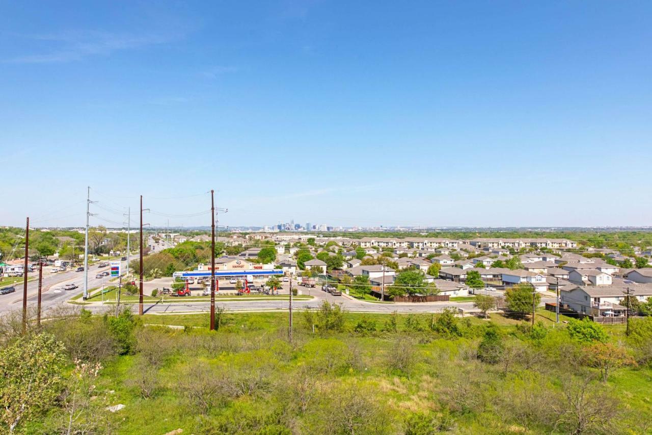 Motel 6 Austin Airport المظهر الخارجي الصورة
