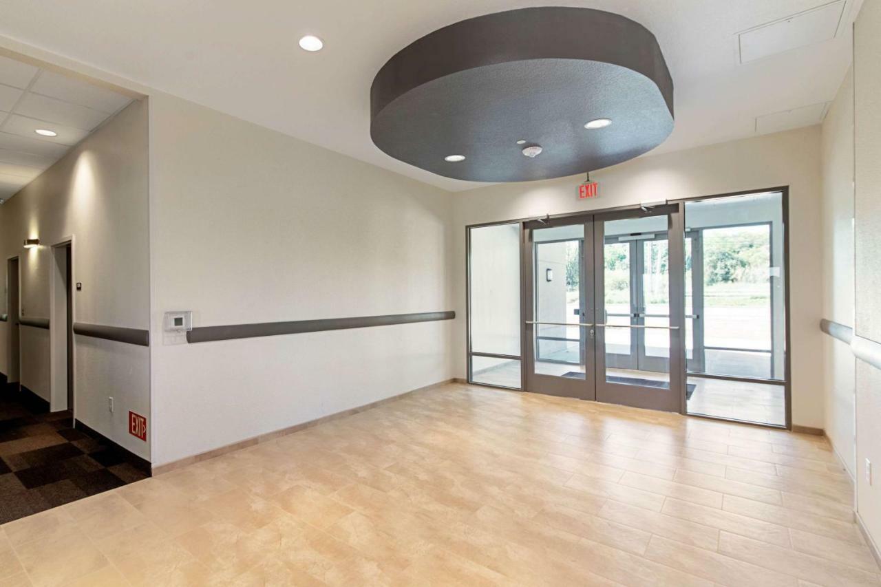 Motel 6 Austin Airport المظهر الخارجي الصورة