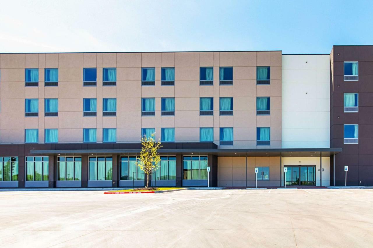Motel 6 Austin Airport المظهر الخارجي الصورة
